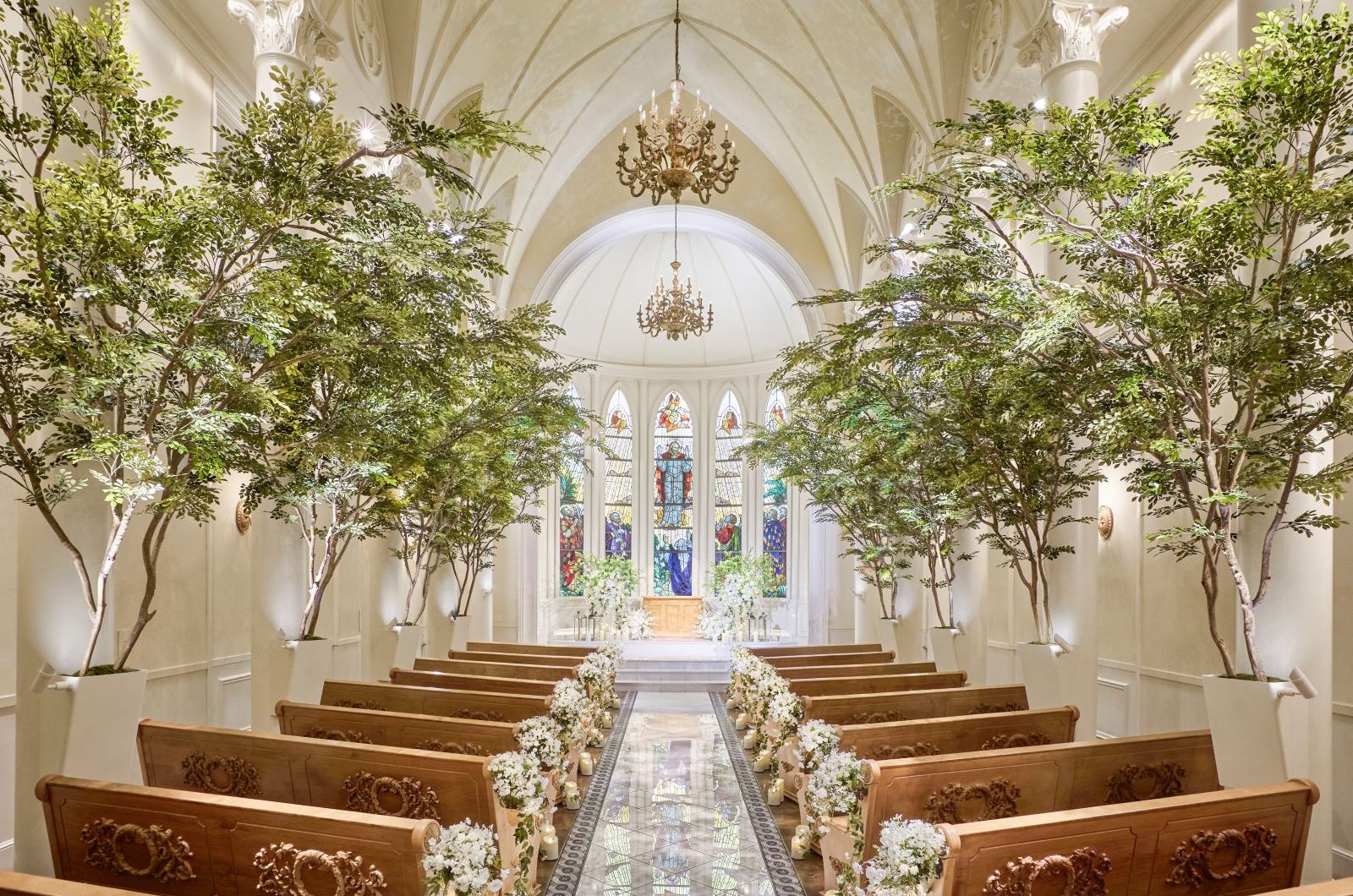 大阪・心斎橋 | セントアクアチャペル心斎橋 の家族結婚式